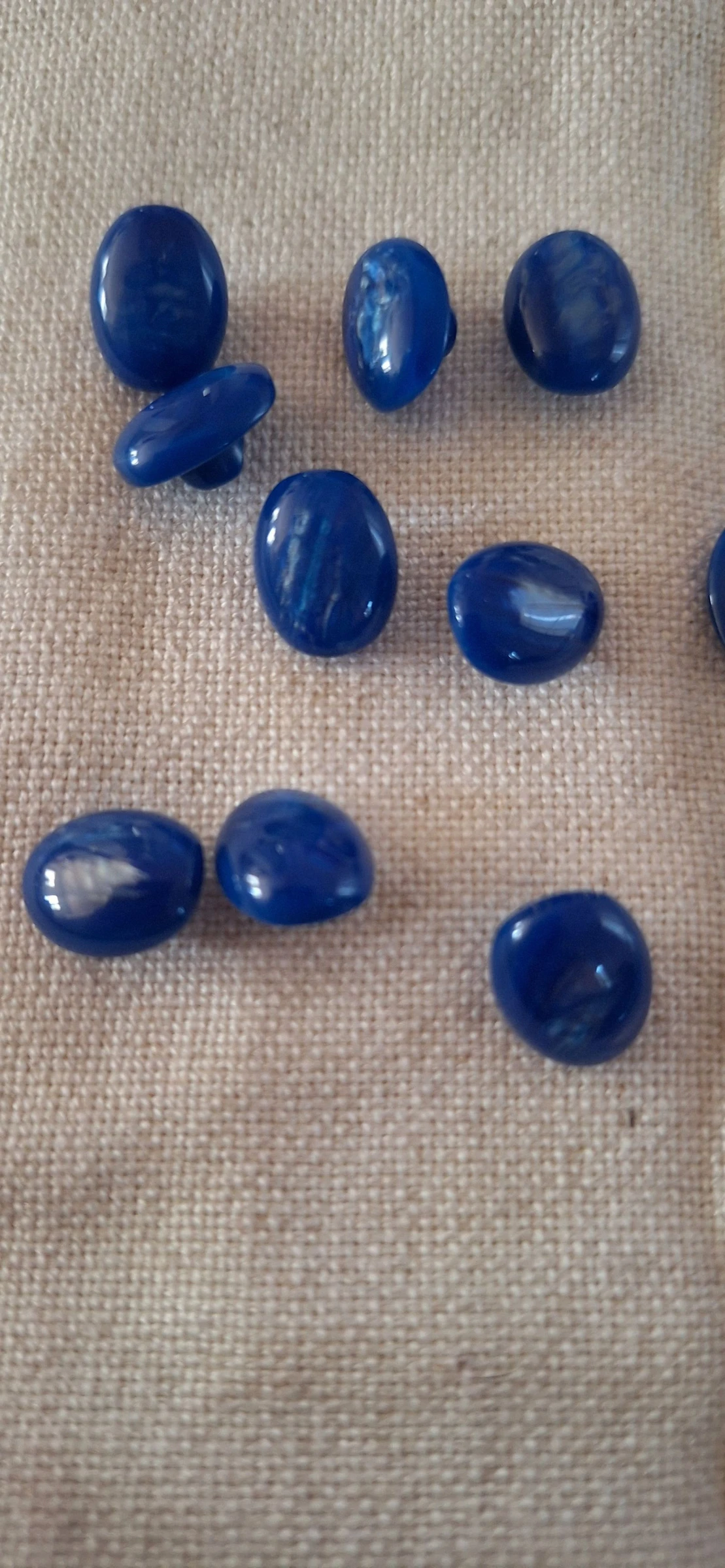 10 knopen 15 mm om te naaien van koningsblauwe hars – photo 3